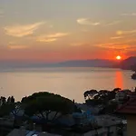 Con Parcheggio E Vista - A Due Passi Dal Paradiso *