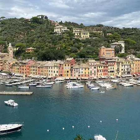 Con Parcheggio E Vista - A Due Passi Dal Paradiso