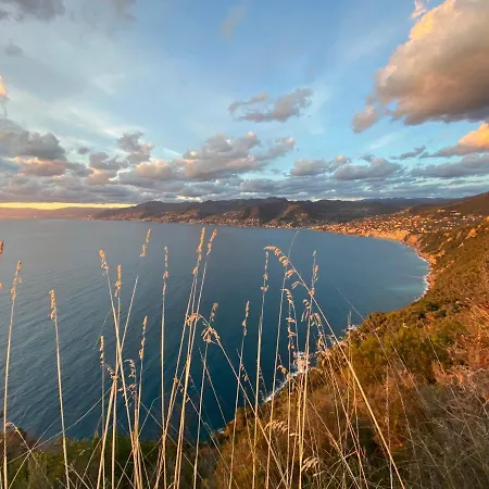 Con Parcheggio E Vista - A Due Passi Dal Paradiso Daire Camogli
